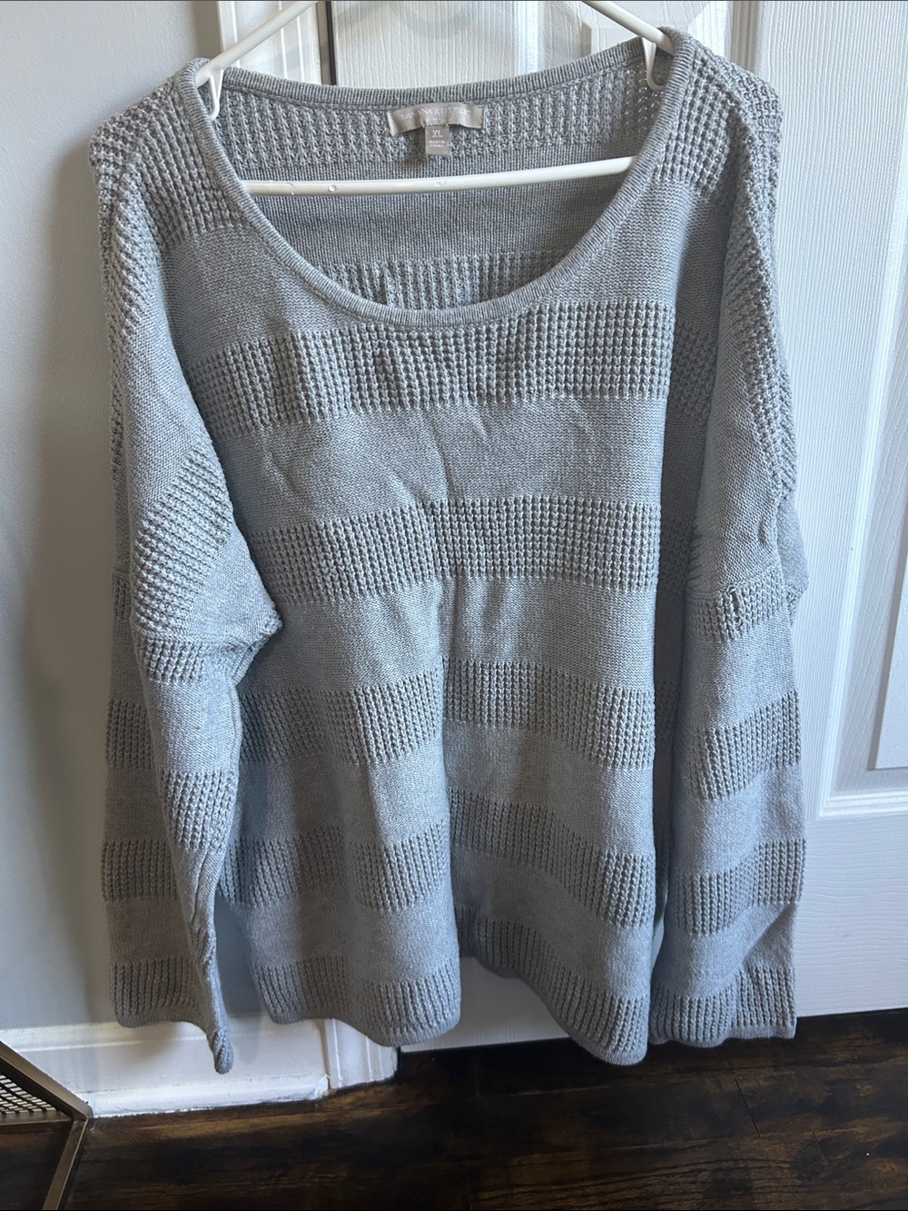 Banana Republic Light Gray Scoop Neck Knit Sweater